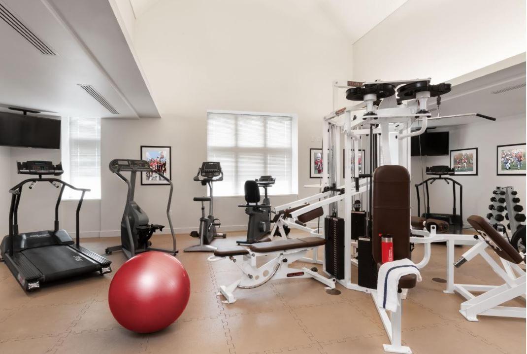 The Knight Center At Washington University University City Extérieur photo
